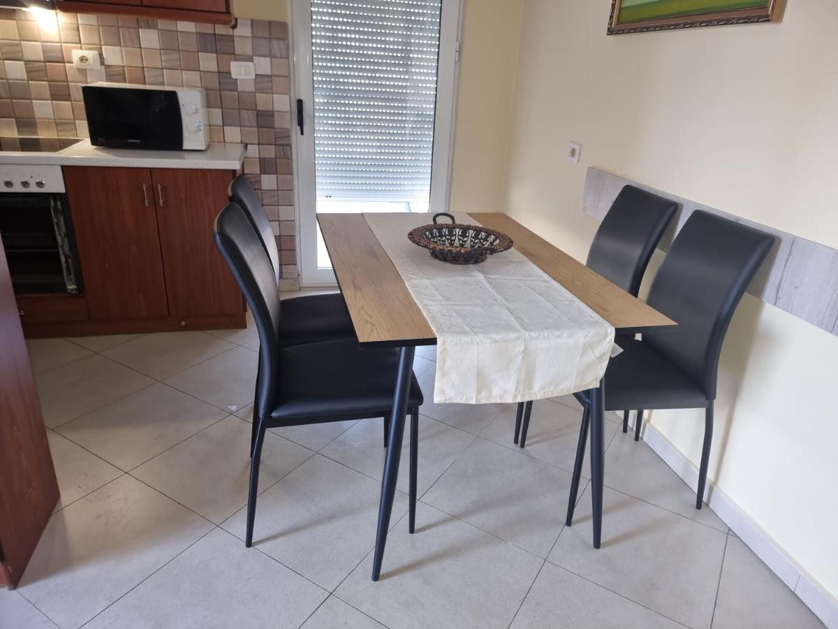 City Center Apartment 1 Sarandë Dış mekan fotoğraf
